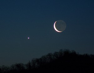 crescent moon Venus